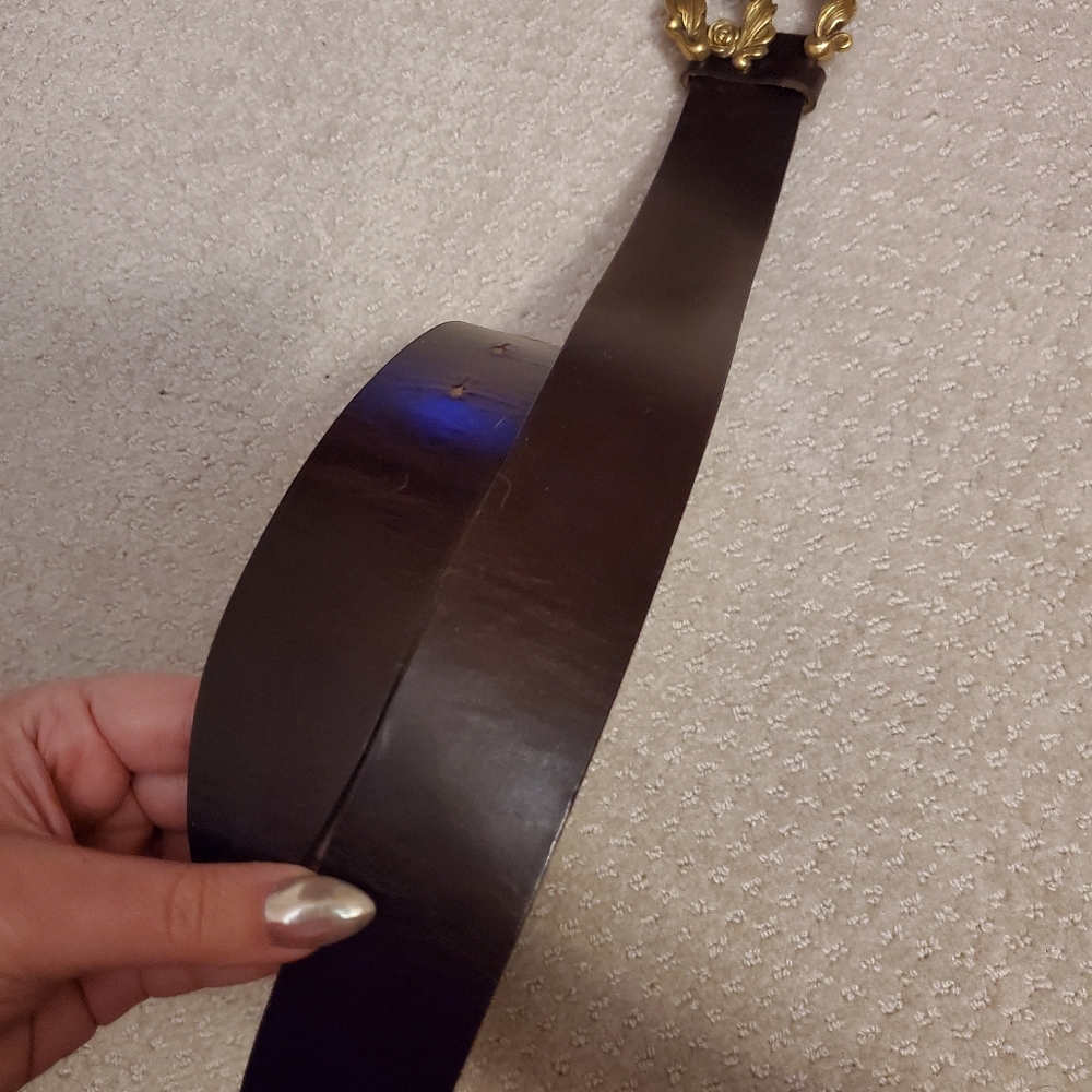 Traded Dolce and Gabanna belt - Picture 7 of 8